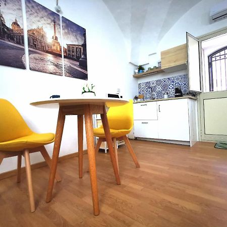 Ma Ma Crociferi 33 Apartment Catania Luaran gambar